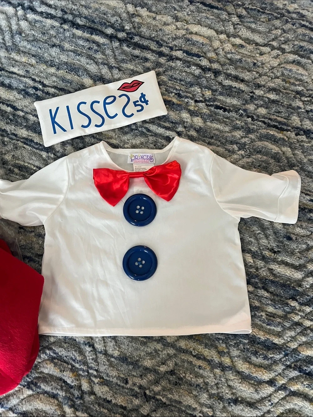 Kids Princess Paradise Halloween kissing booth costume size 12 month to 2T